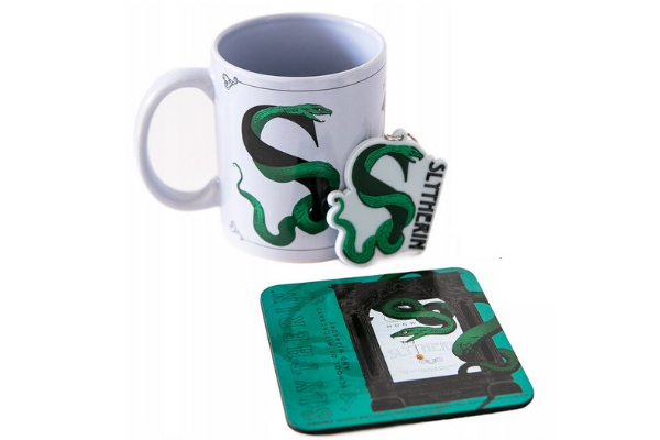 HARRY POTTER PORTE CLÉ MUG ET SOUS-VERRE SERPENTAR