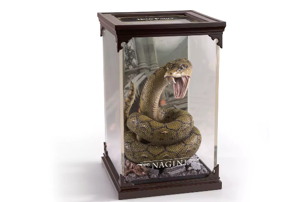 CREATURES MAGIQUES - NAGINI